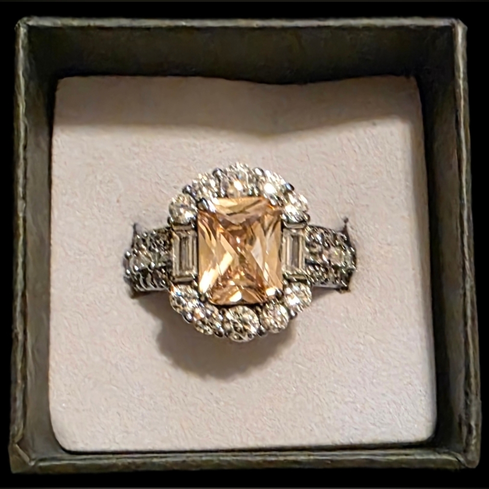 "Moonrise Moment" Ring